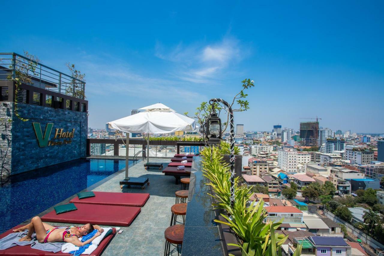 V Hotel Phnom Penh Esterno foto