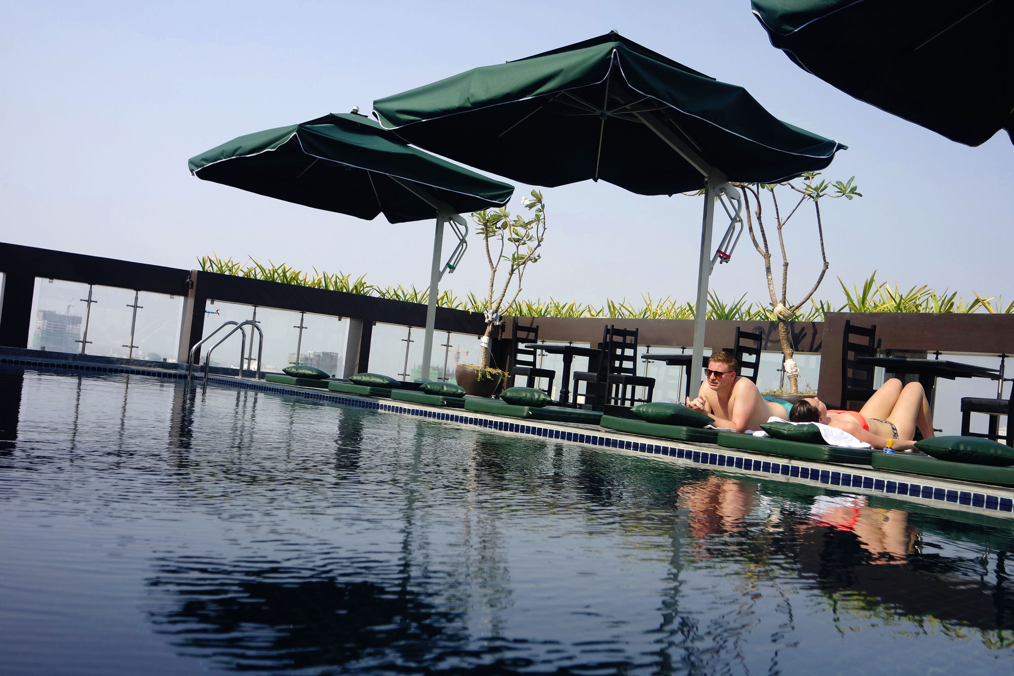V Hotel Phnom Penh Esterno foto